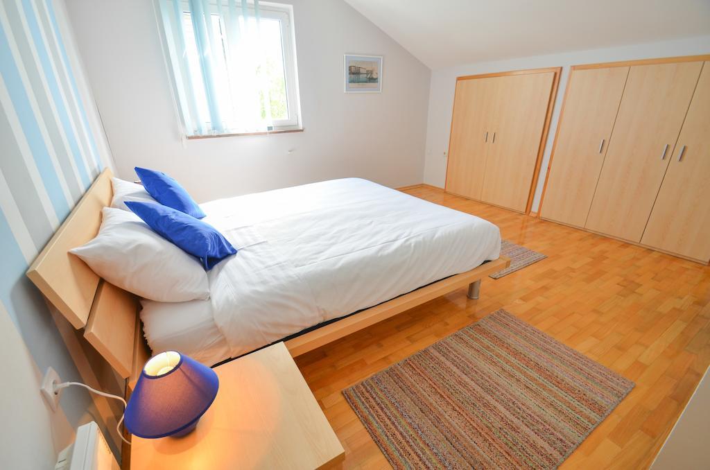 Apartment Drazovic Zára Szoba fotó