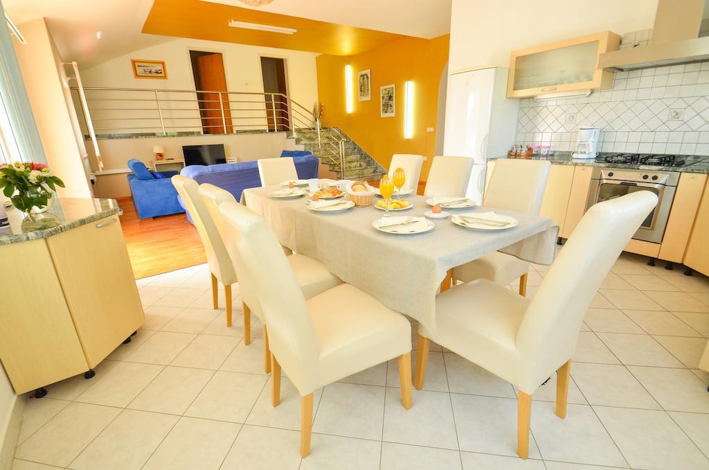 Apartment Drazovic Zára Szoba fotó